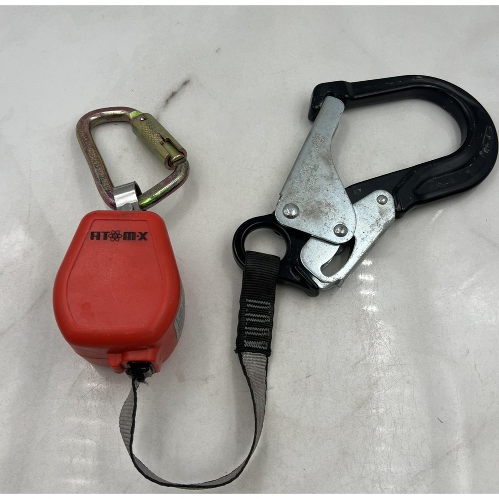 Checkmate Atom-X 32048 Retractable Fall Arrest Lanyard 6ft Dyneema Rebar Hook